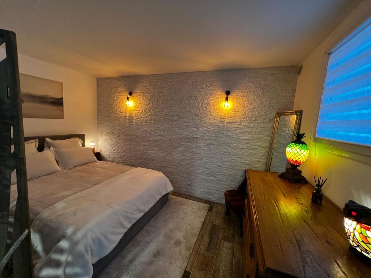 Apartamento Superbe Appart Avec Jardin Prive Proche Paris Nogent-sur-Seine Exterior foto